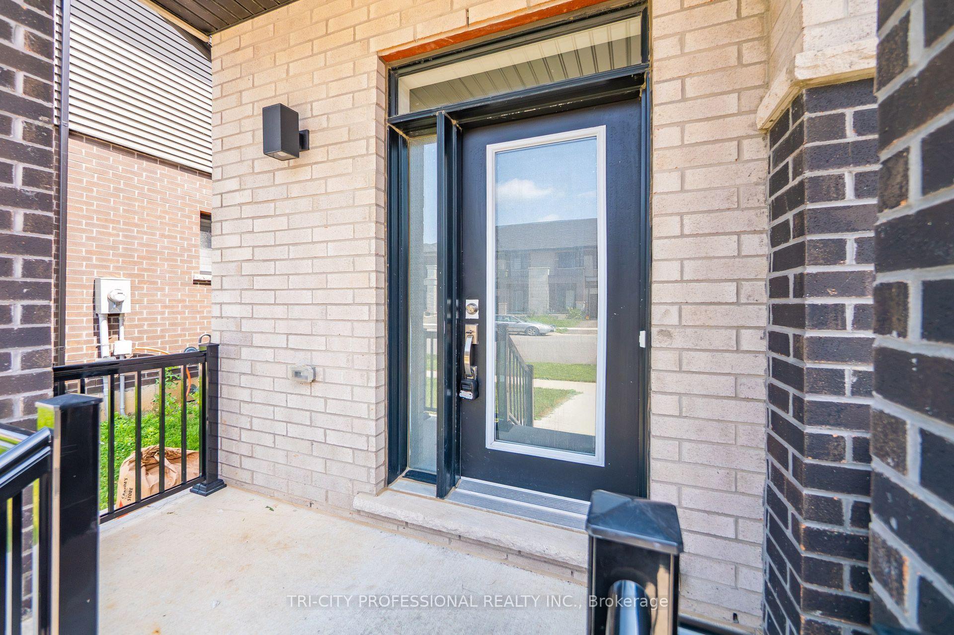 Photo 5 of 28 Bowery Road, Brantford, Northwest Industrial Park — HOMEH