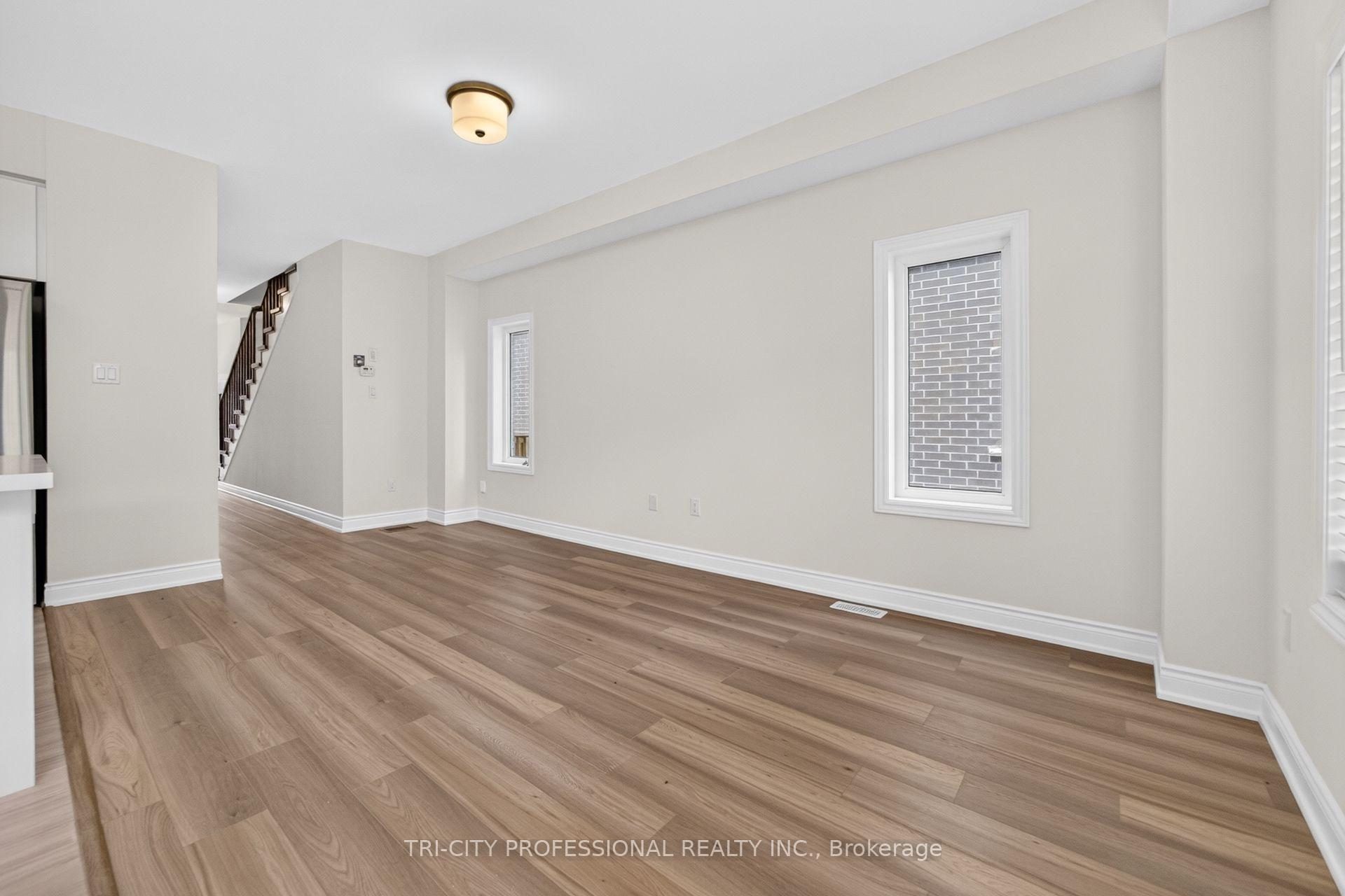 Photo 14 of 28 Bowery Road, Brantford, Northwest Industrial Park — HOMEH