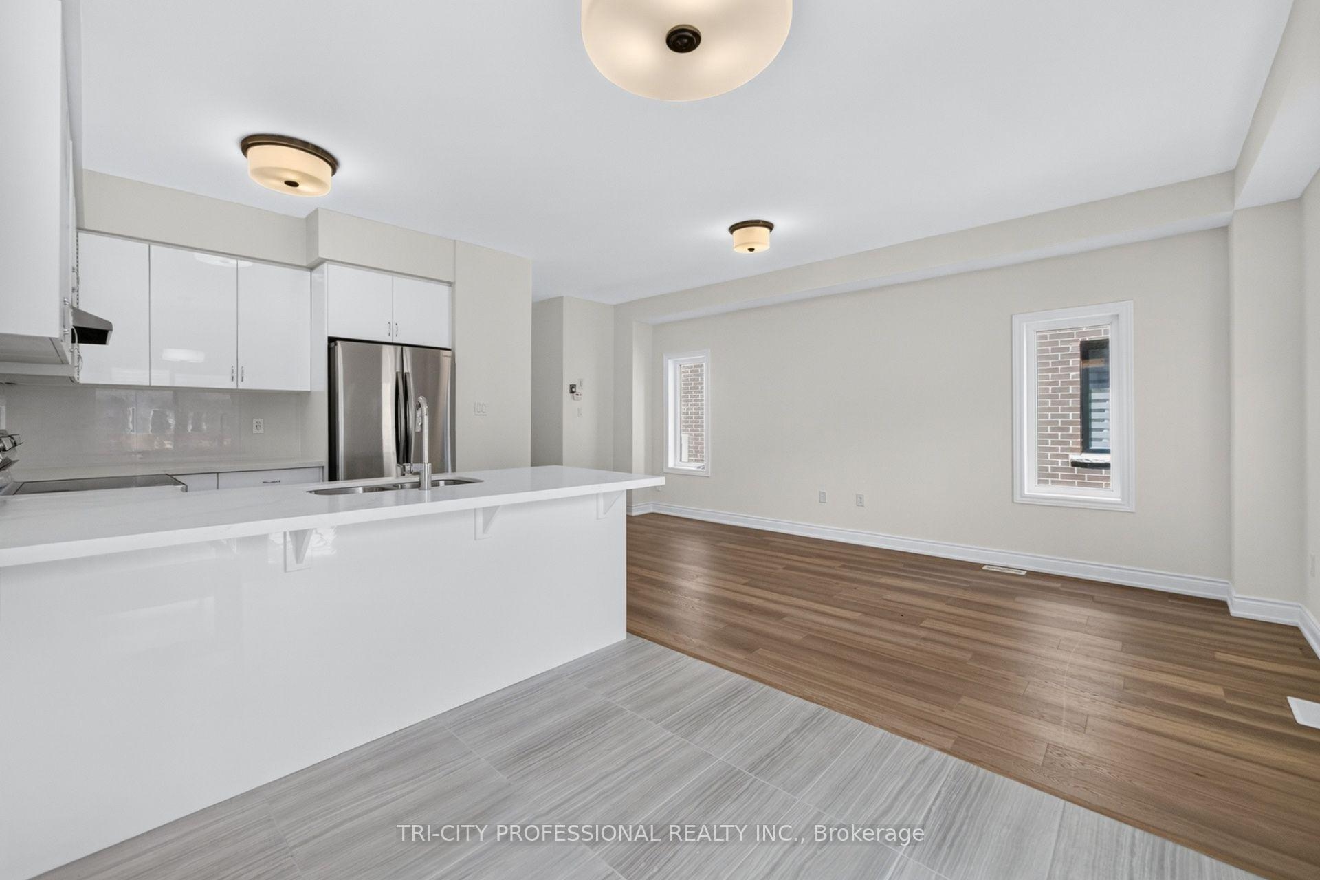 Photo 18 of 28 Bowery Road, Brantford, Northwest Industrial Park — HOMEH