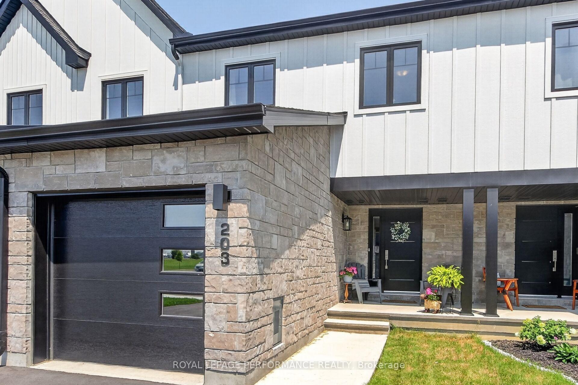 Photo 1 of 203 Peacock Drive, Russell, Village of Russell — HOMEH