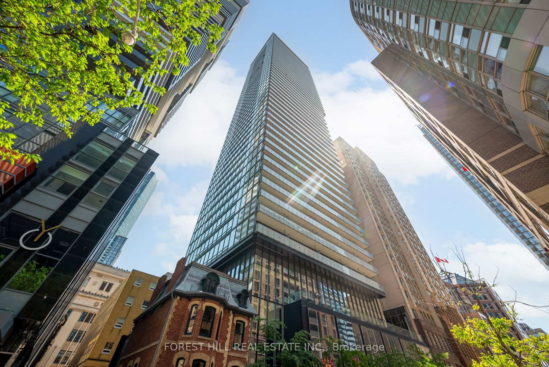 Front of Unit 4708, 15 Grenville Street