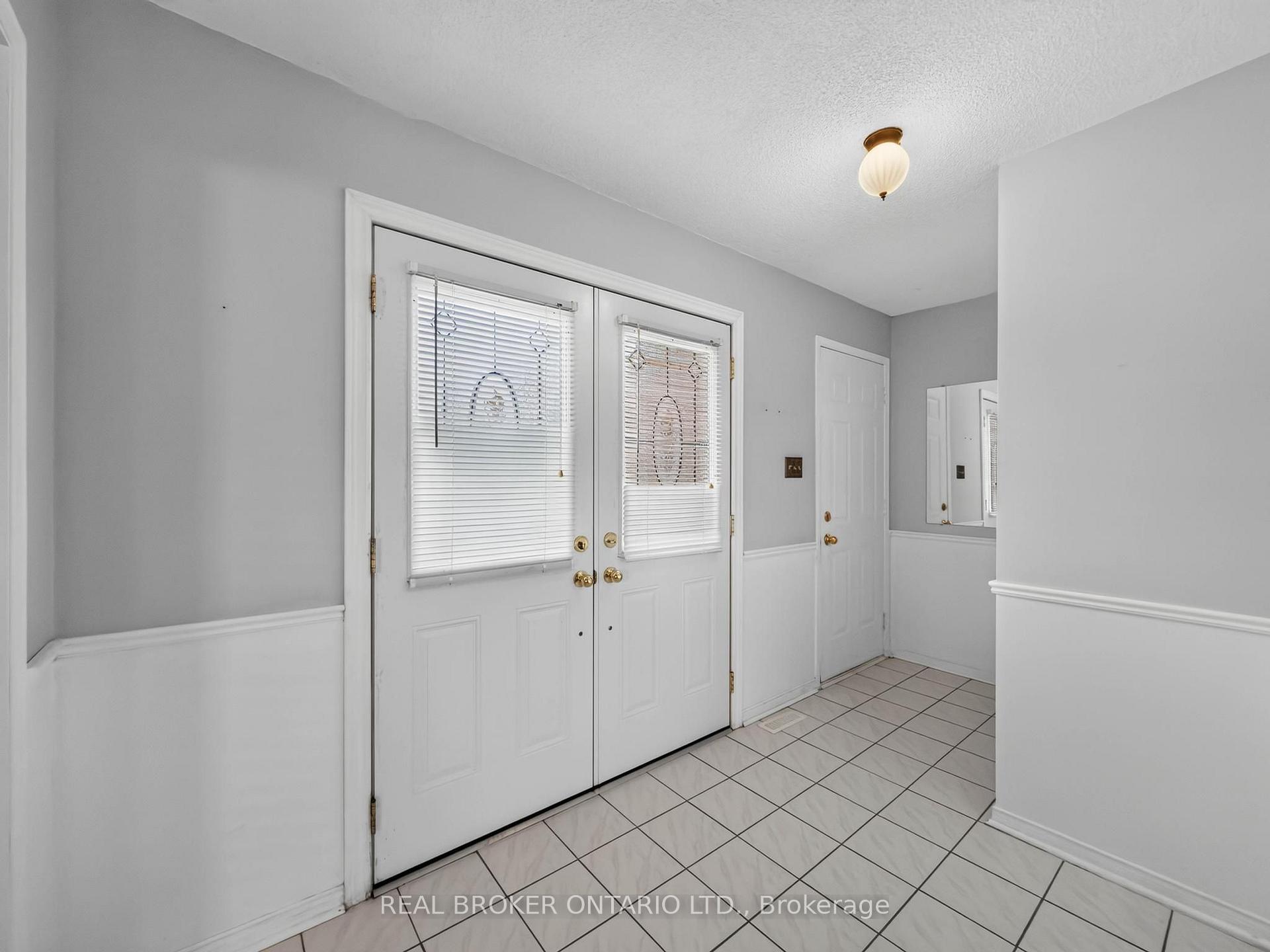 Photo 4 of 60 Attwood Drive, Cambridge, Sheldon-Conestoga — HOMEH