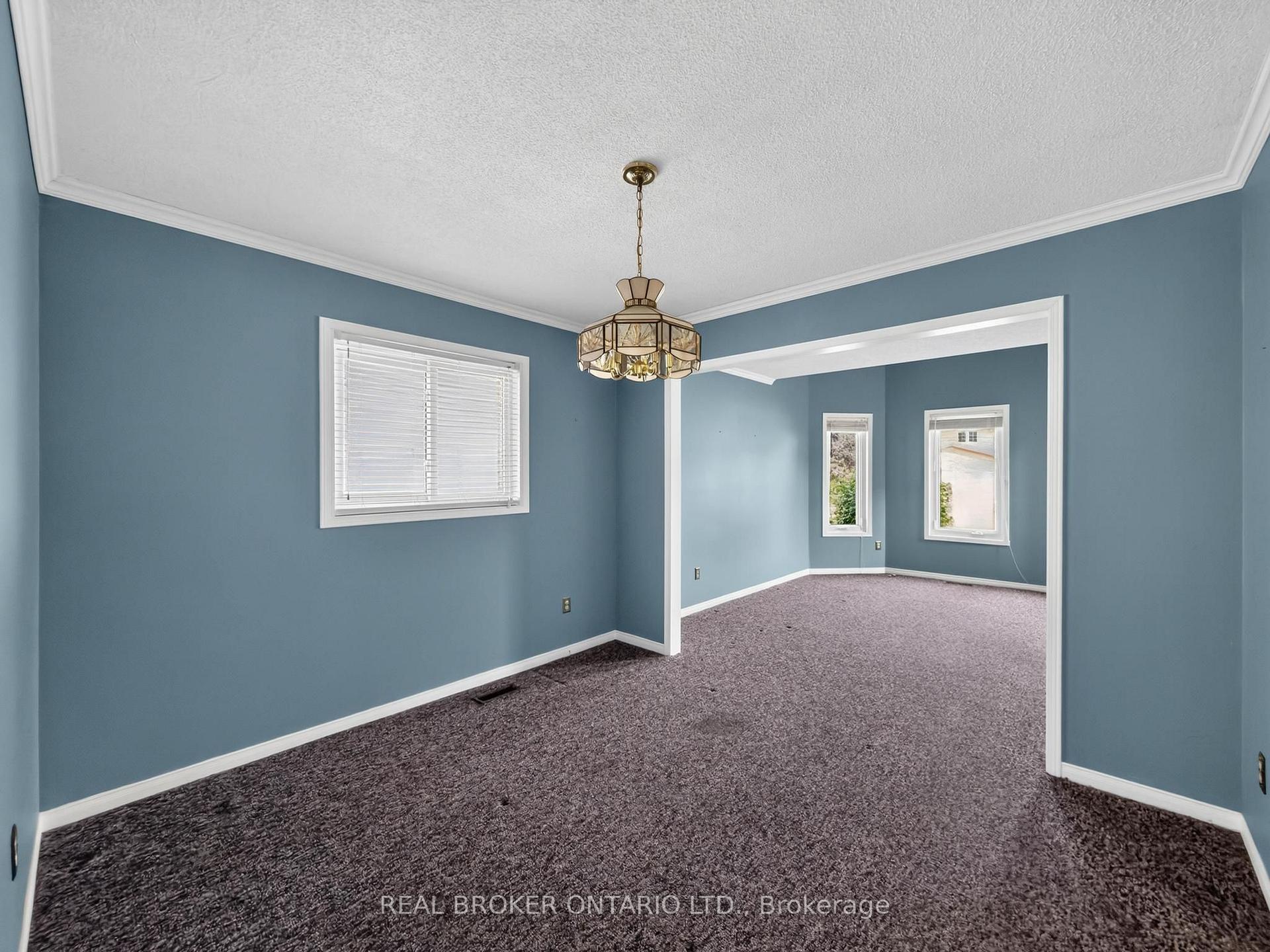 Photo 9 of 60 Attwood Drive, Cambridge, Sheldon-Conestoga — HOMEH