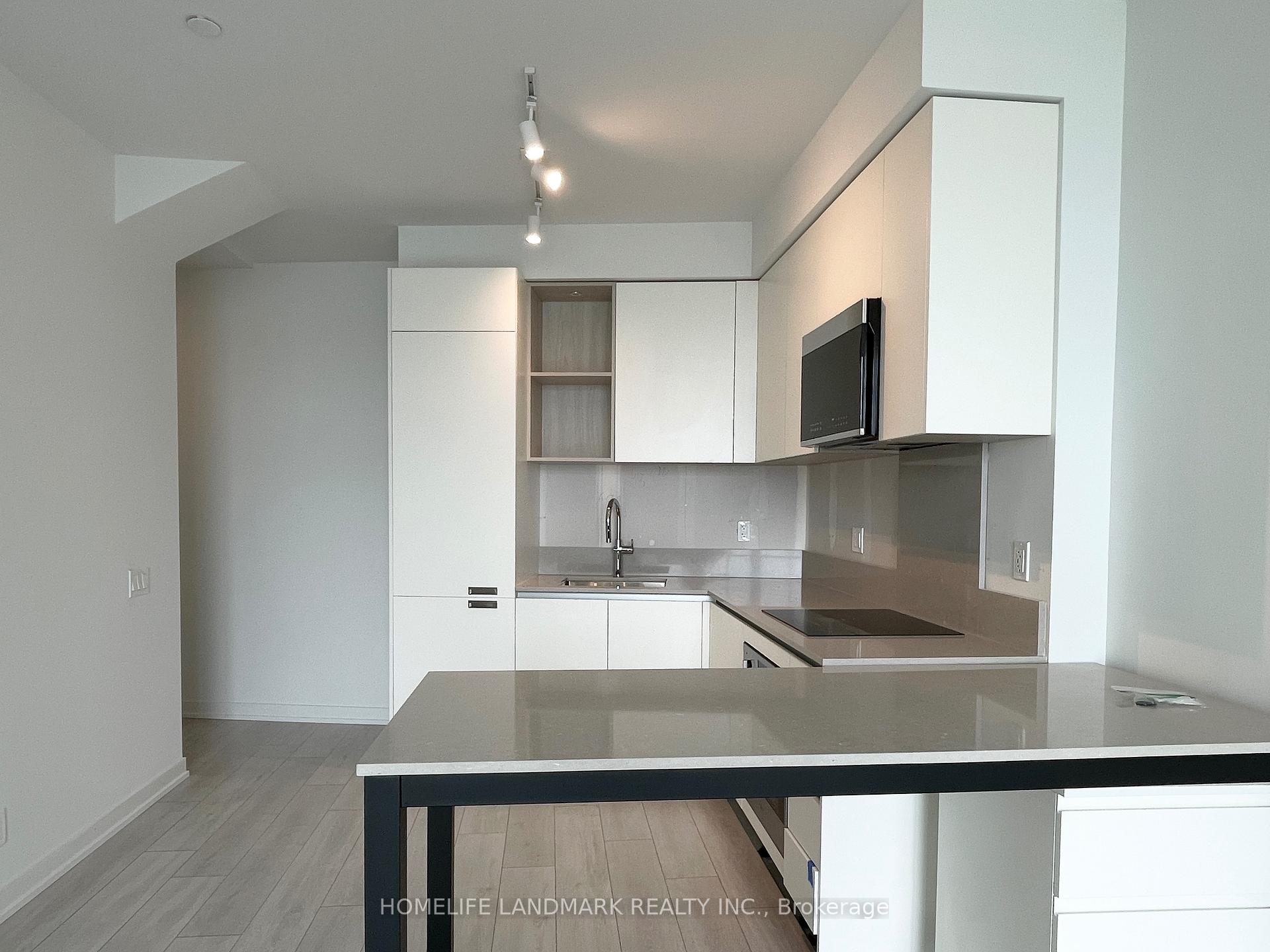 Photo 9 of Unit 3101, 39 Mary Street, Barrie, City Centre — HOMEH