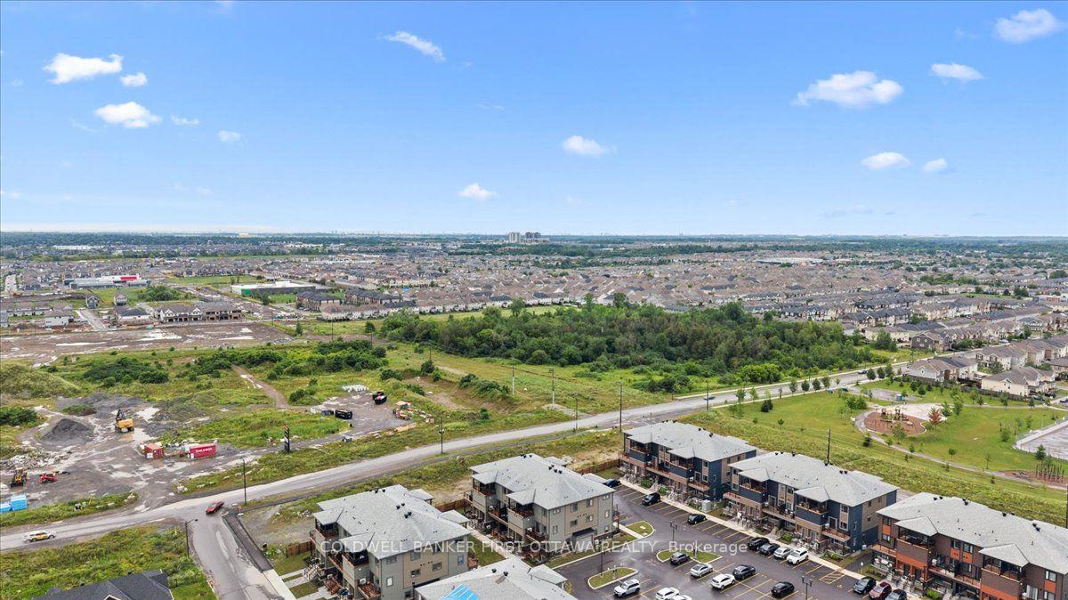 Photo 31 of 210 Parnian Private, Ottawa, Barrhaven - Half Moon Bay — HOMEH