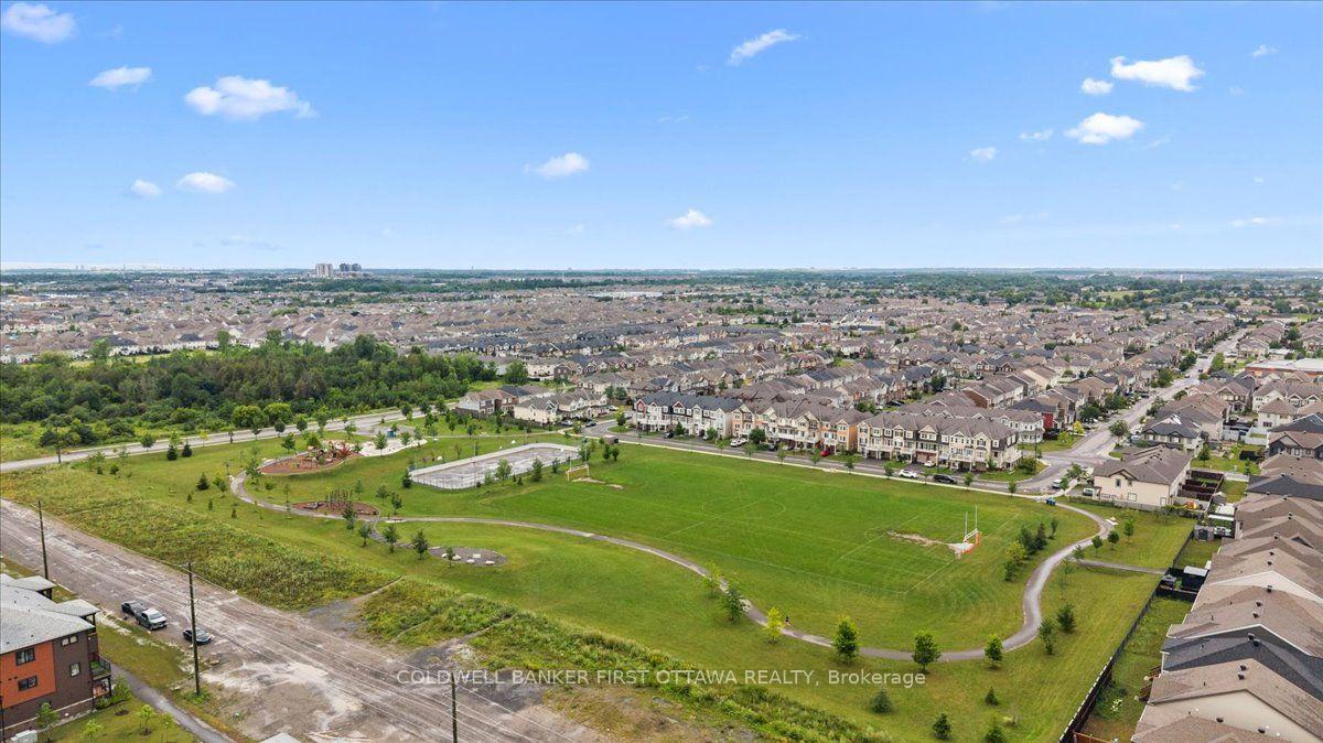 Photo 33 of 210 Parnian Private, Ottawa, Barrhaven - Half Moon Bay — HOMEH