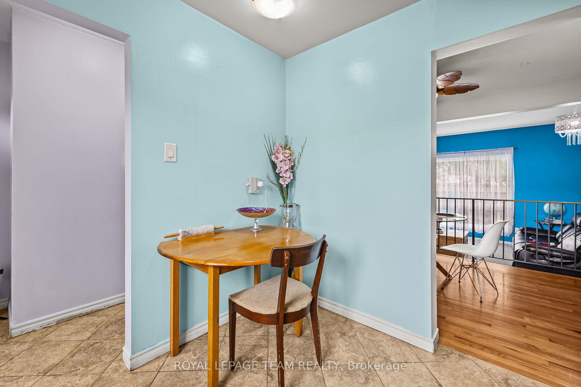 Photo 31 of 11E Foxhill Way, Ottawa, Barrhaven - Knollsbrook — HOMEH