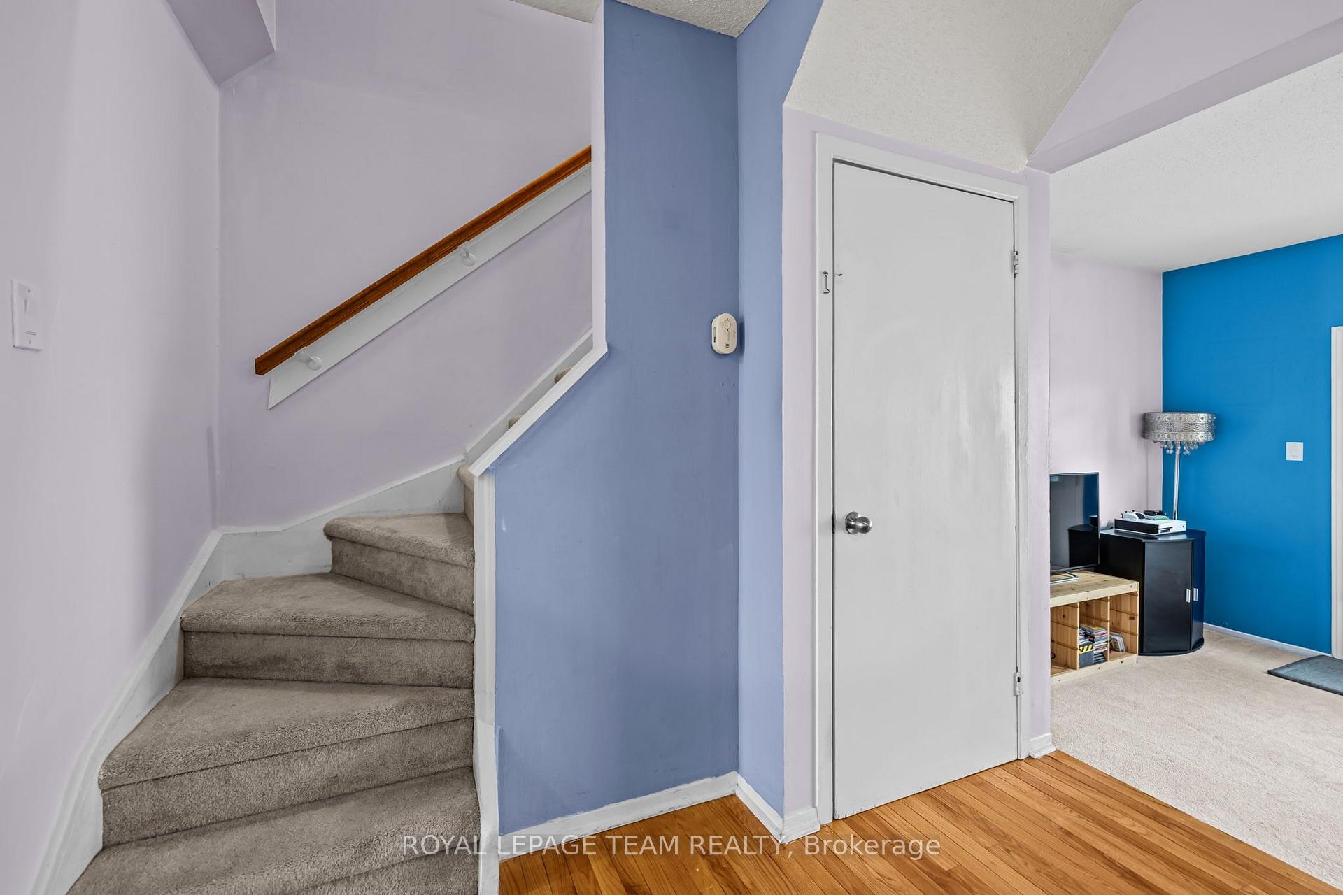 Photo 33 of 11E Foxhill Way, Ottawa, Barrhaven - Knollsbrook — HOMEH