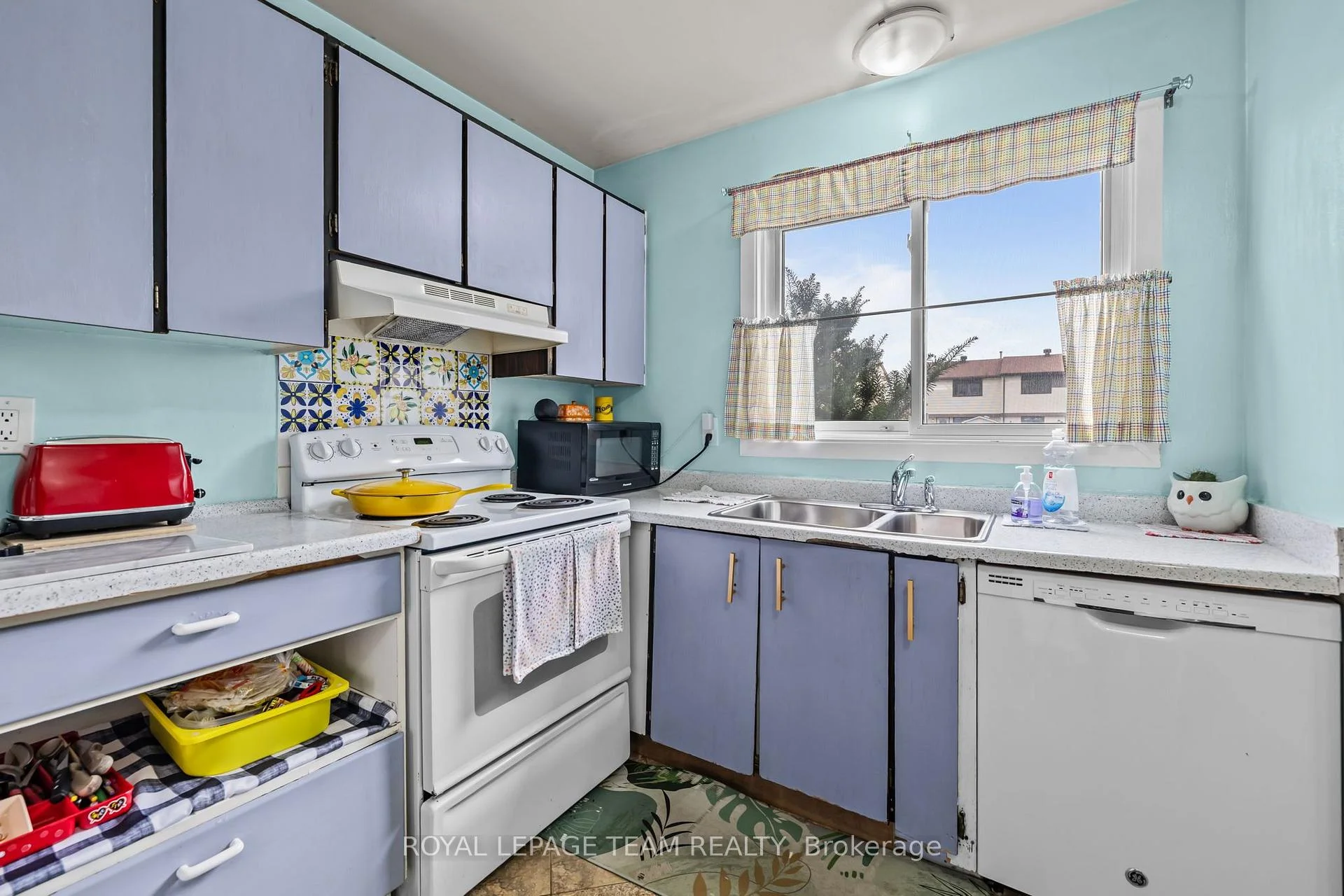 Photo 30 of 11E Foxhill Way, Ottawa, Barrhaven - Knollsbrook — HOMEH