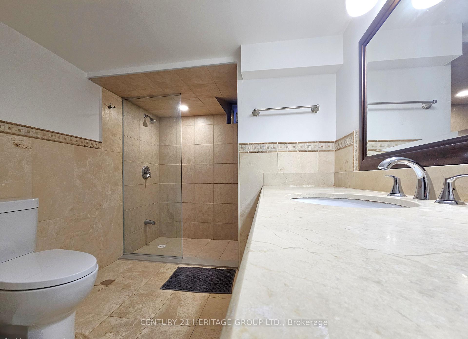 Photo 6 of Unit Bsmt, 344 Shaw Street, Toronto, Trinity-Bellwoods — HOMEH