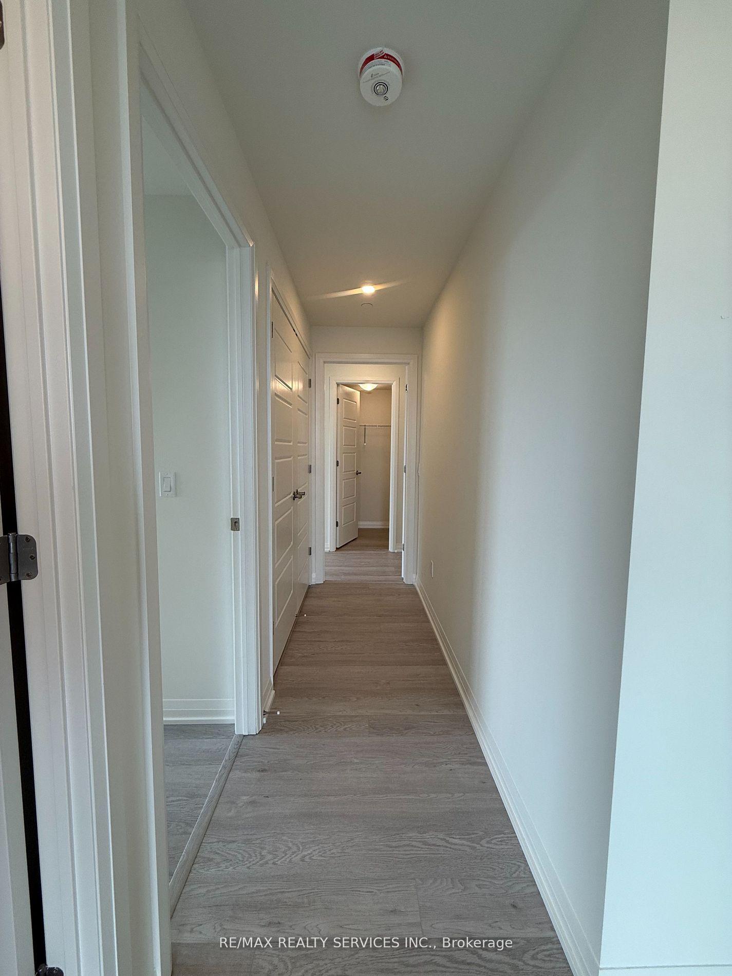 Photo 6 of Unit 1112, 3006 William Cutmore Boulevard, Oakville, Joshua Meadows — HOMEH