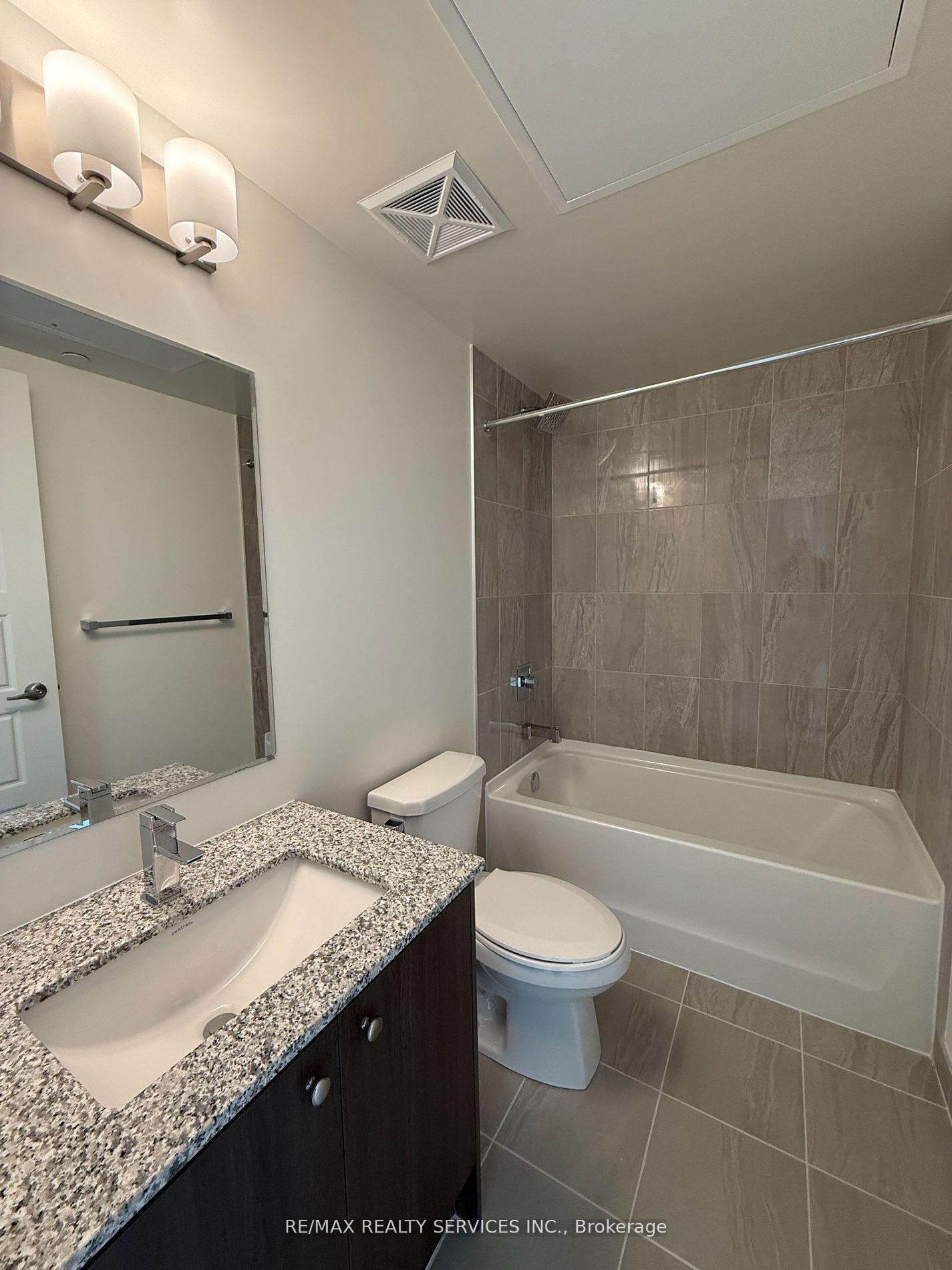Photo 13 of Unit 1112, 3006 William Cutmore Boulevard, Oakville, Joshua Meadows — HOMEH