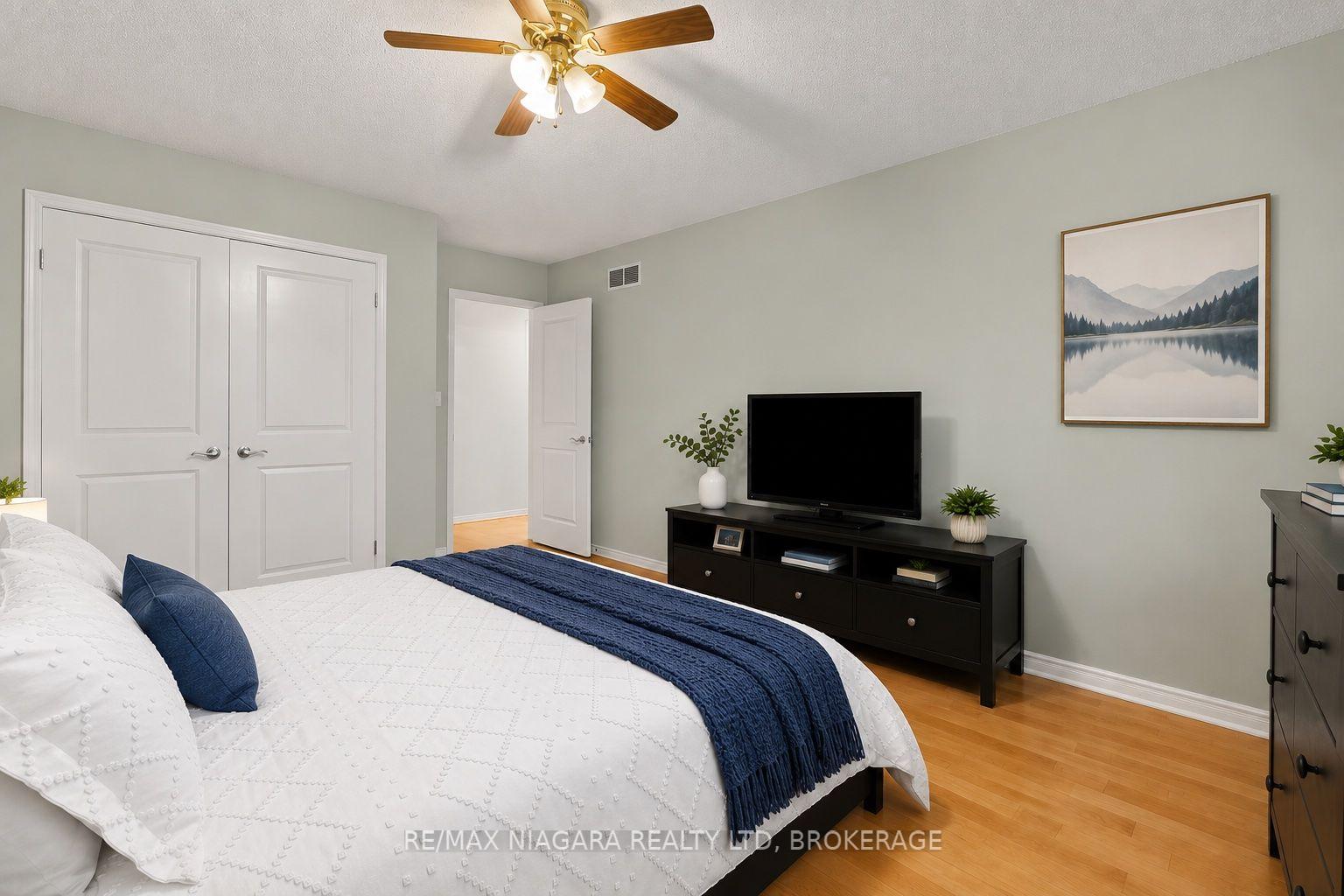 Photo 24 of 7583 Monastery Drive, Niagara Falls, Mt. Carmel — HOMEH