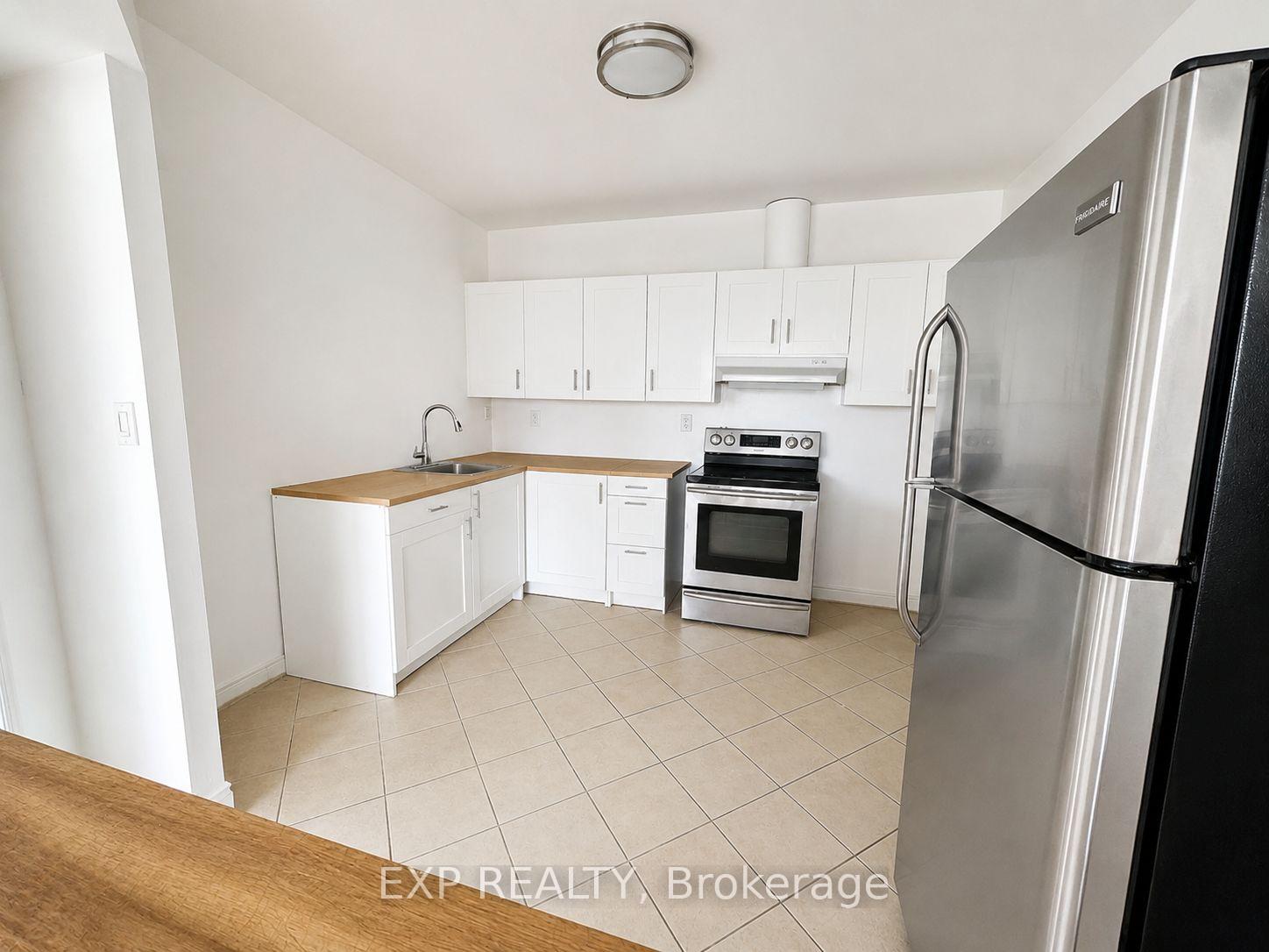 Photo 5 of Unit 2, 41 Geneva Street, St. Catharines, Downtown — HOMEH