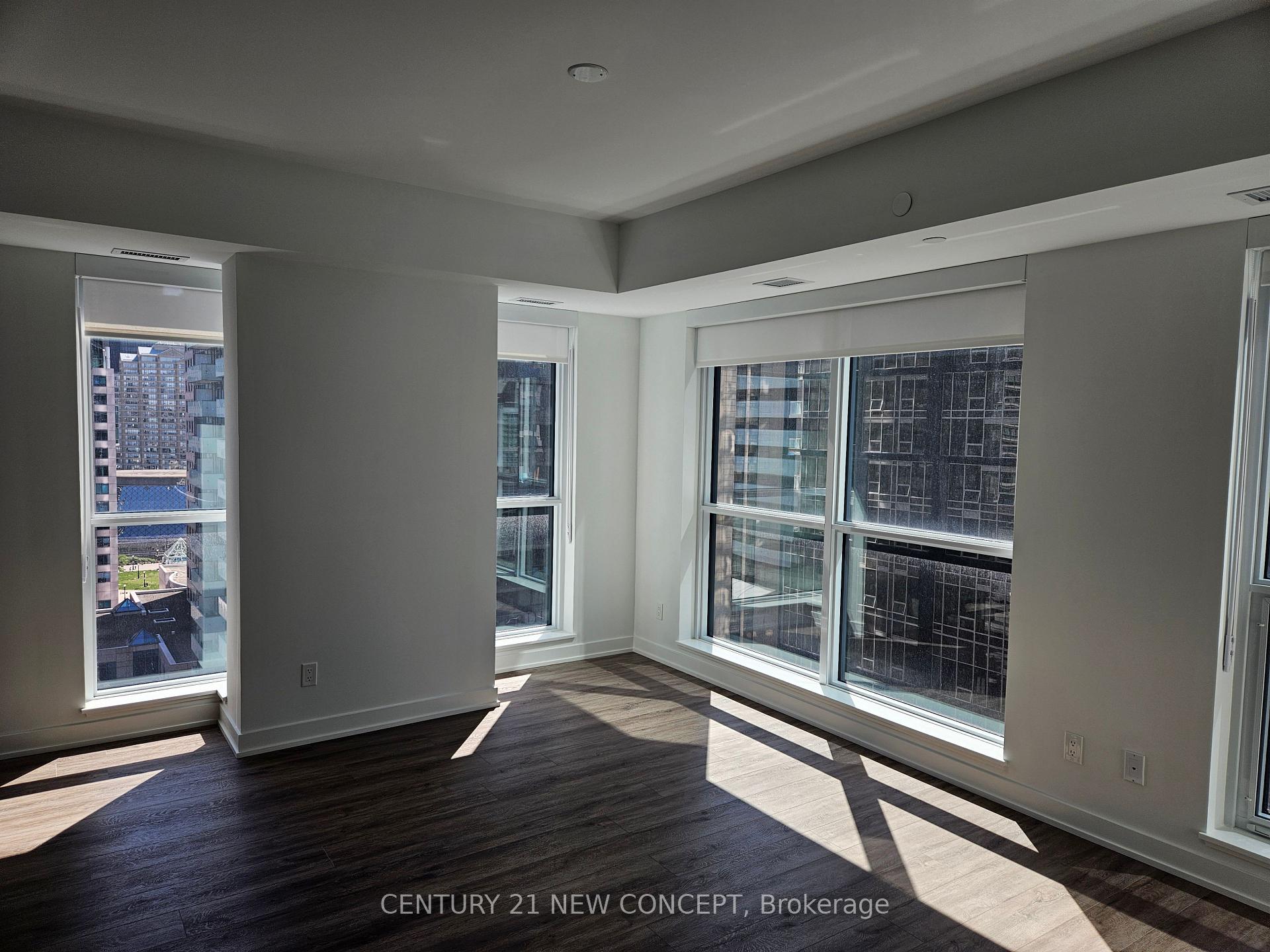 Photo 7 of Unit 1502, 327 King Street W, Toronto, Waterfront Communities — HOMEH