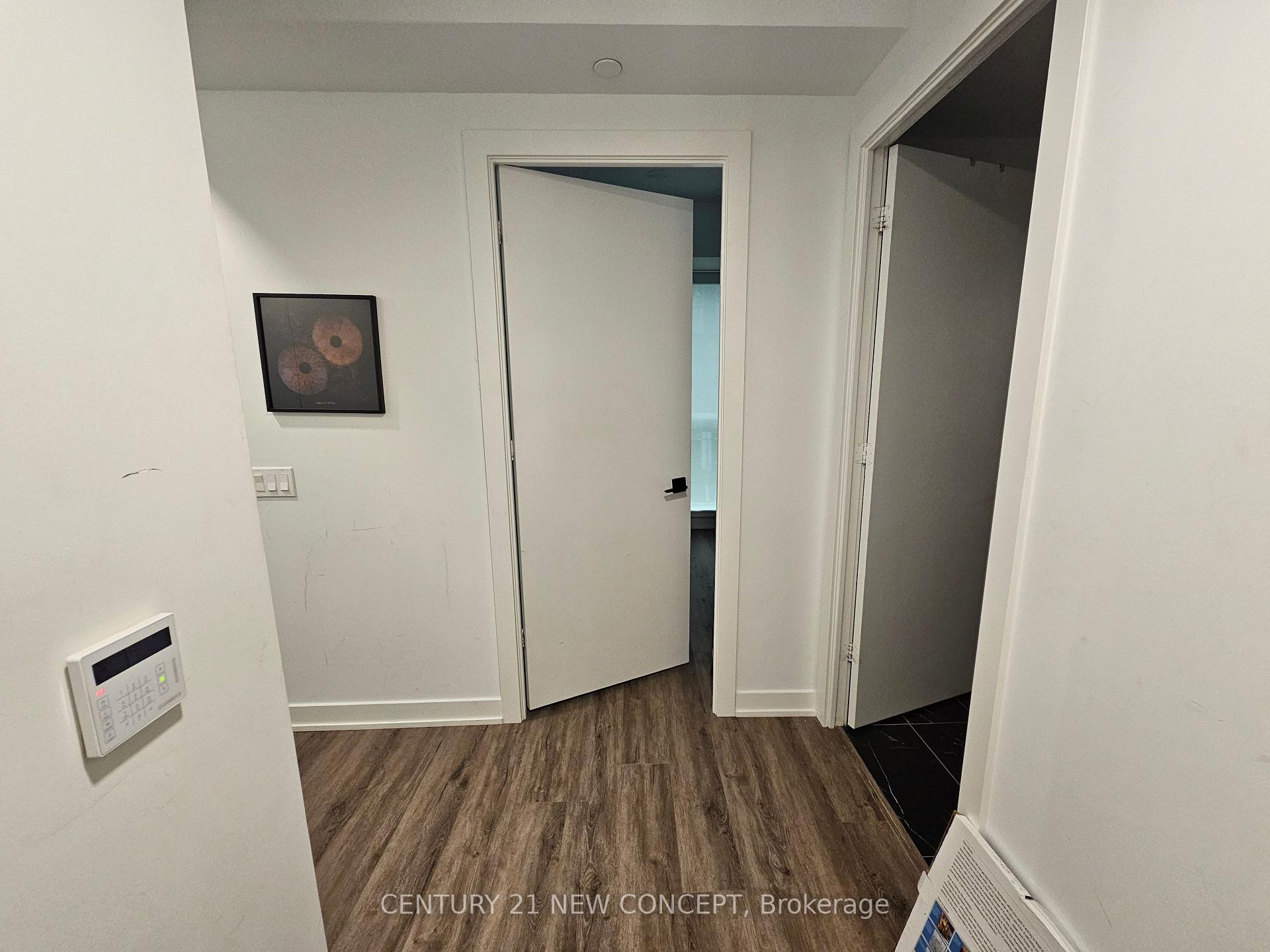 Photo 13 of Unit 1502, 327 King Street W, Toronto, Waterfront Communities — HOMEH