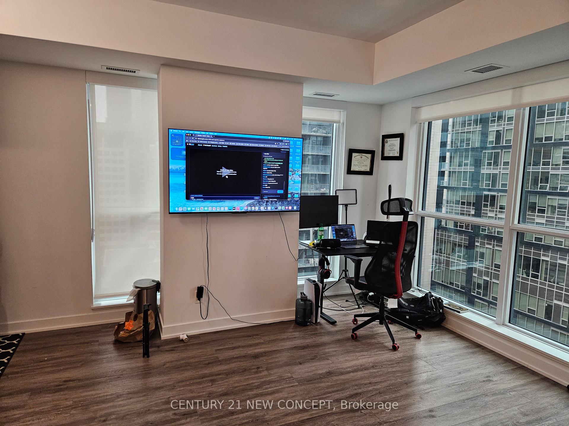 Photo 15 of Unit 1502, 327 King Street W, Toronto, Waterfront Communities — HOMEH