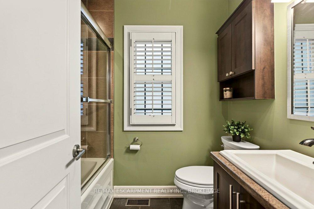 Photo 24 of 73 Margery Avenue, St. Catharines, Haig — HOMEH