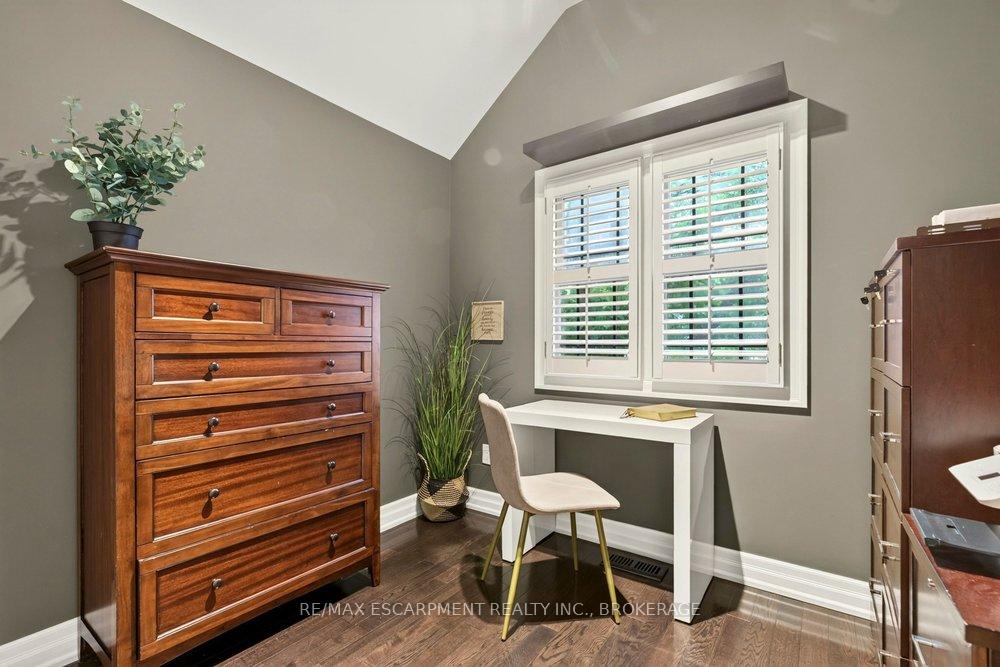 Photo 25 of 73 Margery Avenue, St. Catharines, Haig — HOMEH