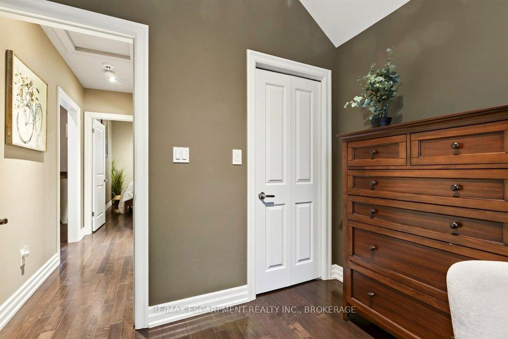 Photo 27 of 73 Margery Avenue, St. Catharines, Haig — HOMEH