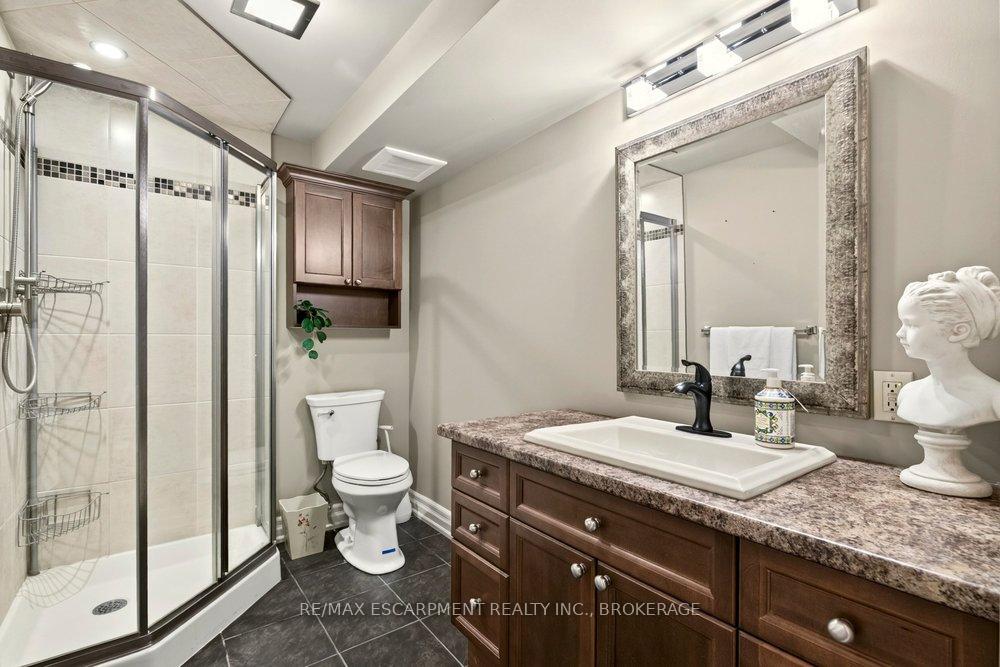 Photo 34 of 73 Margery Avenue, St. Catharines, Haig — HOMEH