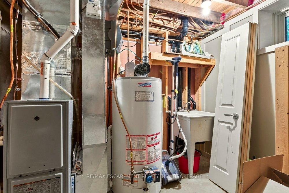 Photo 37 of 73 Margery Avenue, St. Catharines, Haig — HOMEH