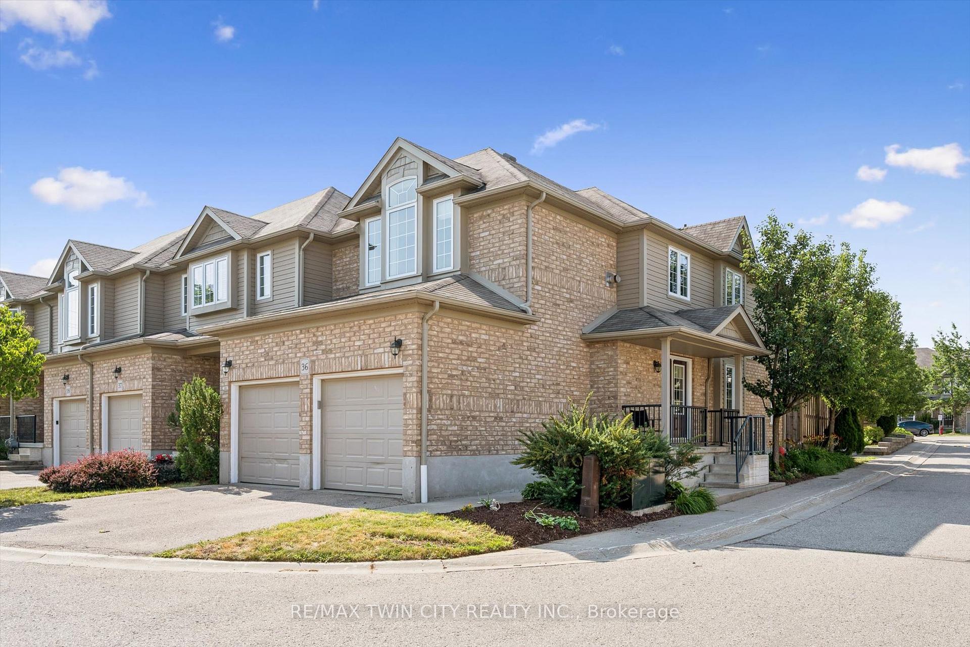 Photo 2 of Unit 36, 555 Chablis Drive, Waterloo, Beechwood West — HOMEH