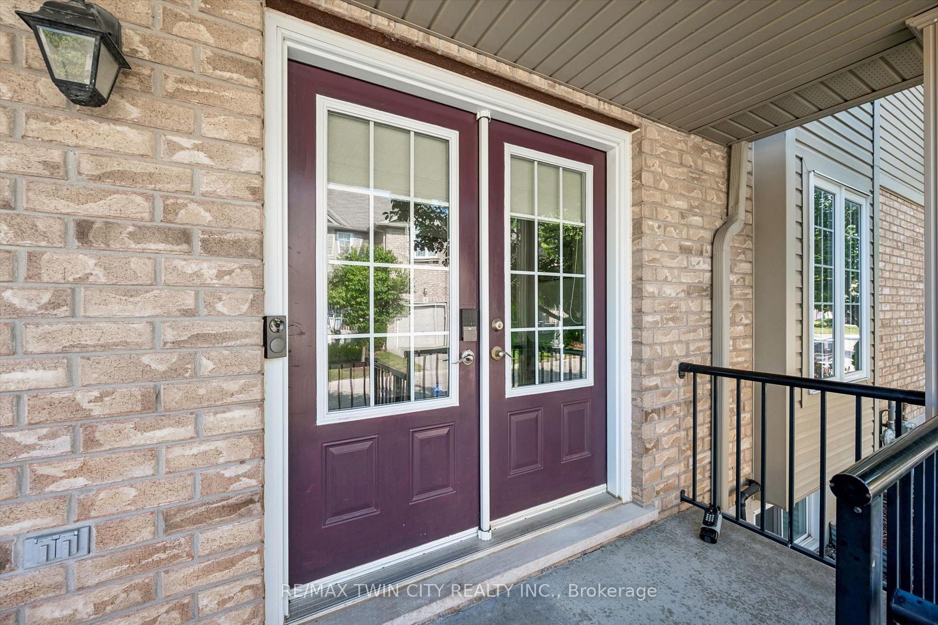 Photo 6 of Unit 36, 555 Chablis Drive, Waterloo, Beechwood West — HOMEH