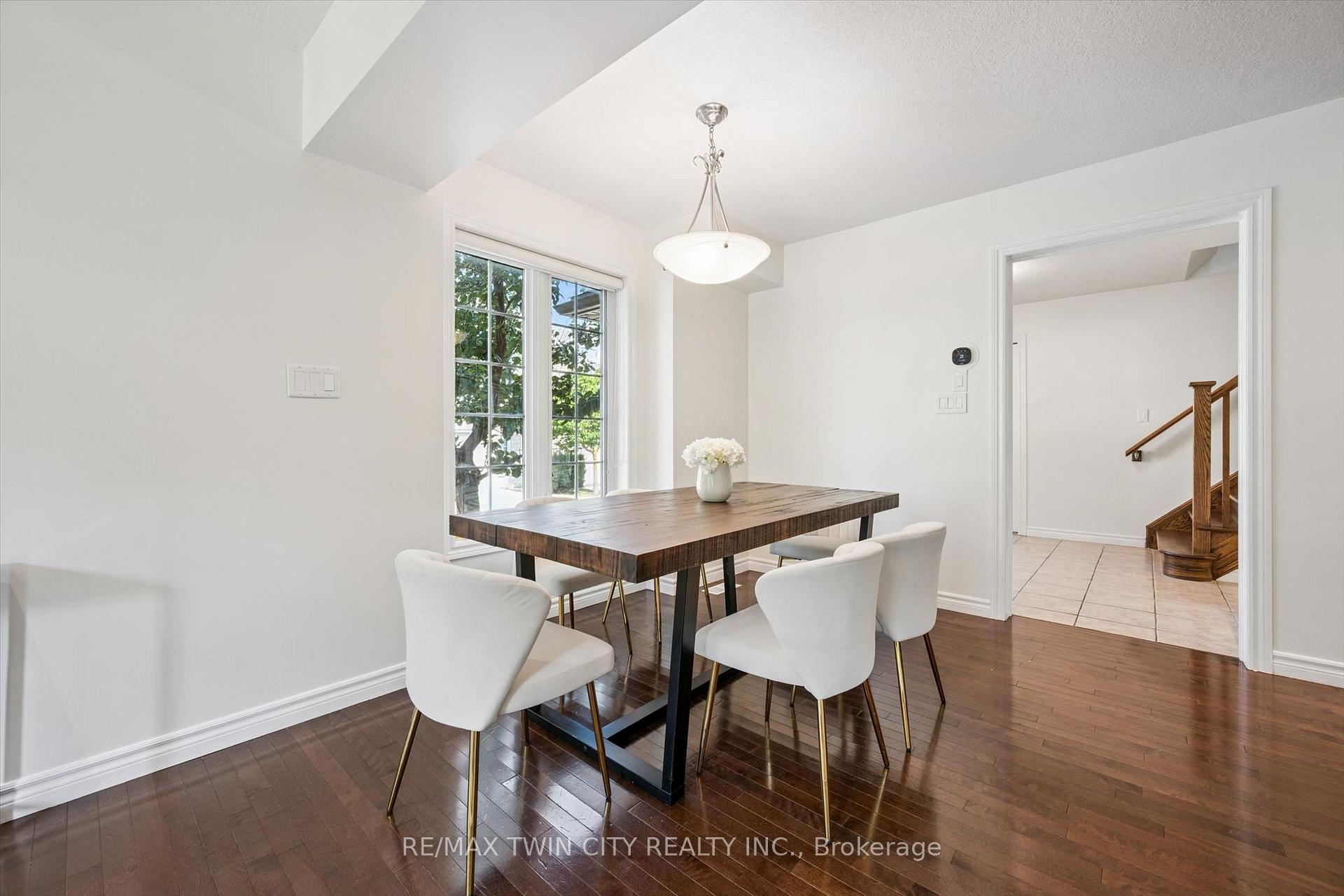 Photo 9 of Unit 36, 555 Chablis Drive, Waterloo, Beechwood West — HOMEH