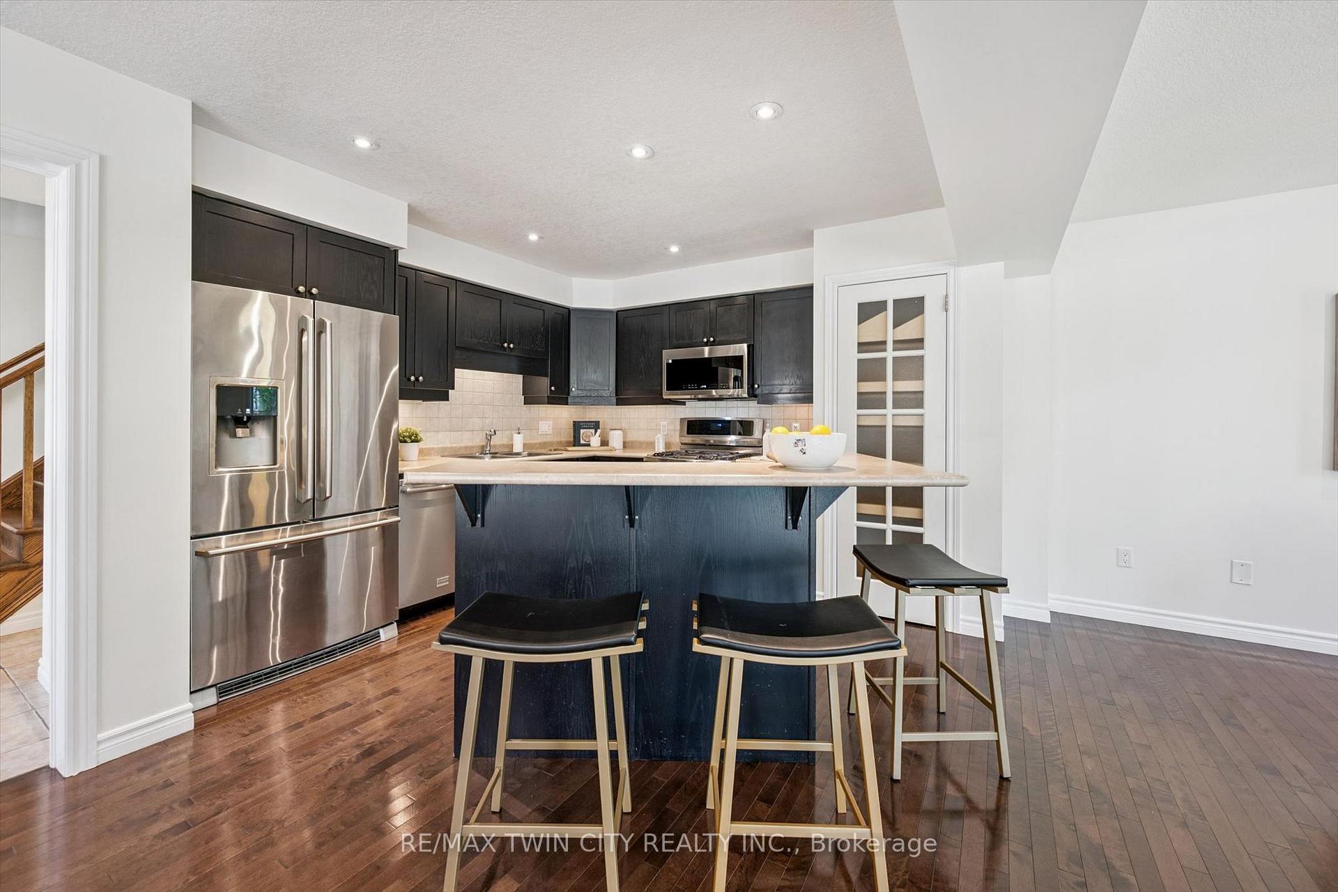 Photo 16 of Unit 36, 555 Chablis Drive, Waterloo, Beechwood West — HOMEH