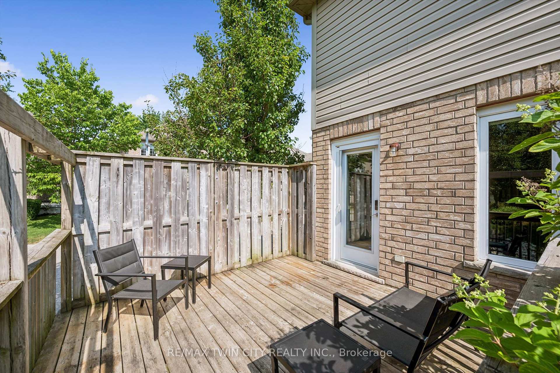 Photo 39 of Unit 36, 555 Chablis Drive, Waterloo, Beechwood West — HOMEH