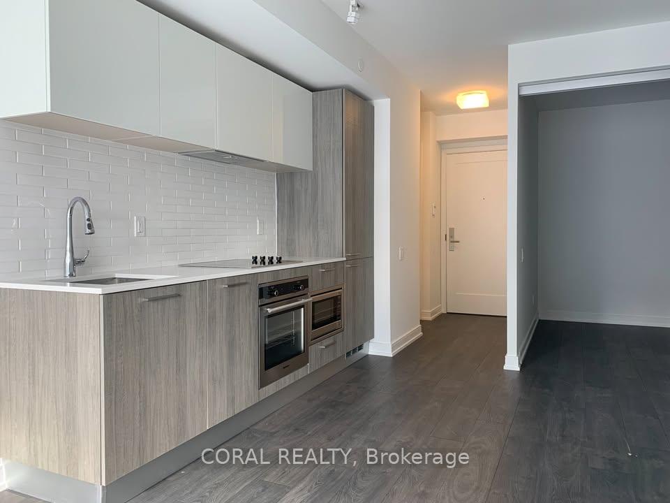 Photo 6 of Unit 303, 3 Gloucester Street, Toronto, Church-Yonge Corridor — HOMEH