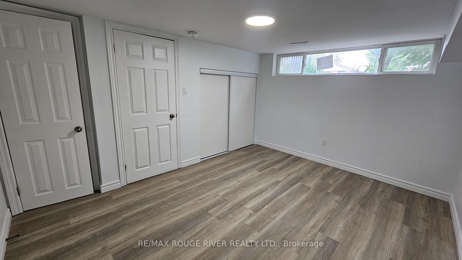 Photo 12 of 332 Rosedale Drive, Whitby, Downtown Whitby — HOMEH