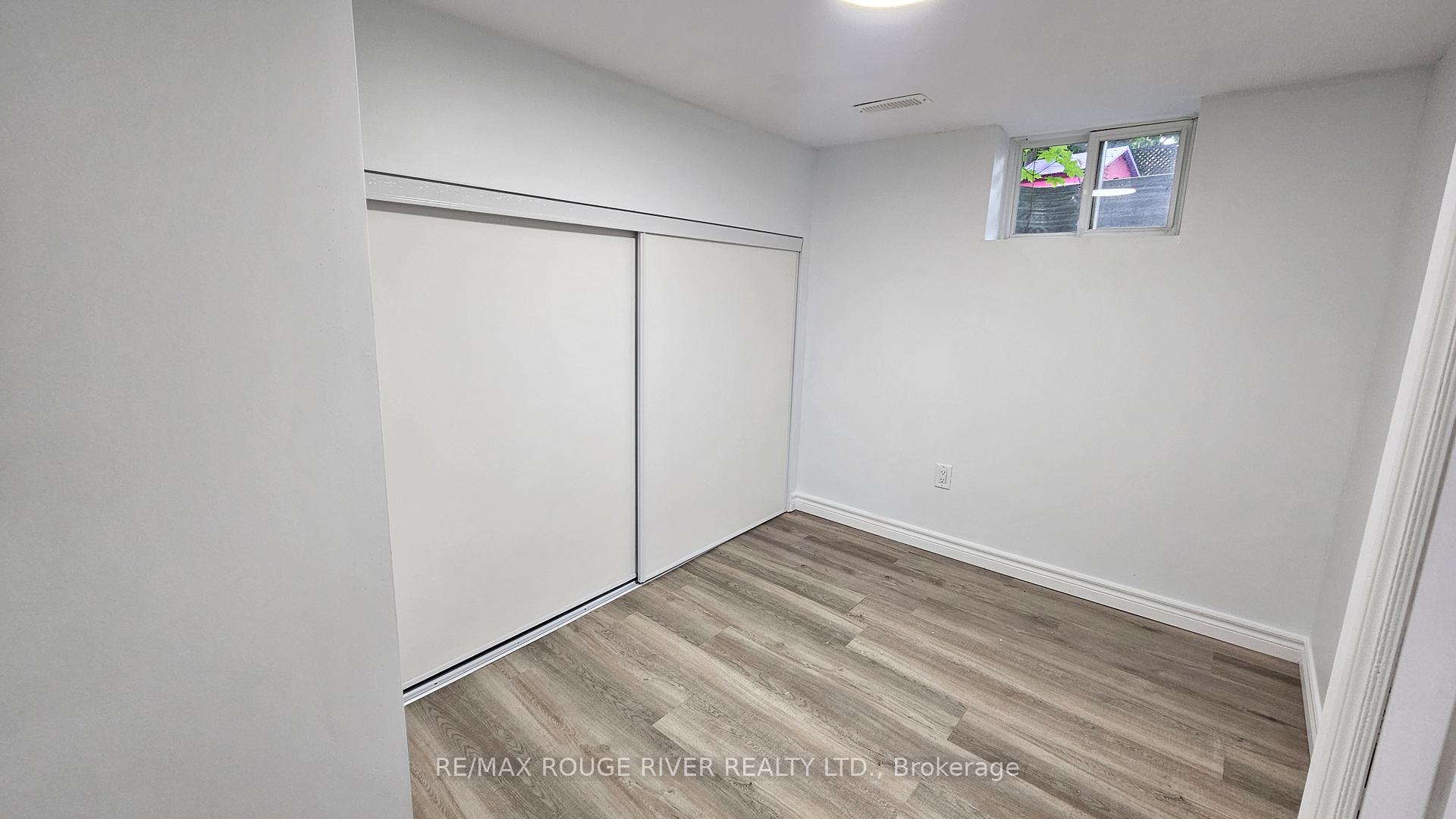 Photo 13 of 332 Rosedale Drive, Whitby, Downtown Whitby — HOMEH