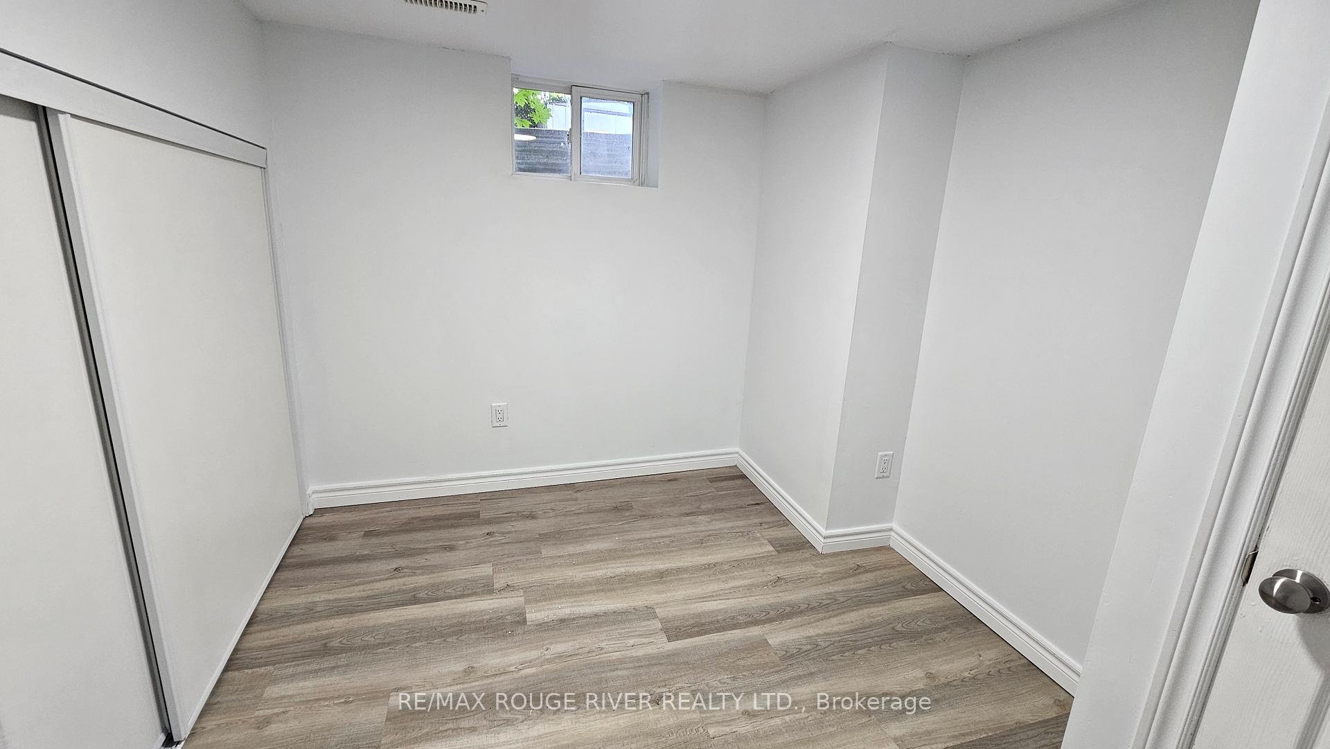 Photo 14 of 332 Rosedale Drive, Whitby, Downtown Whitby — HOMEH