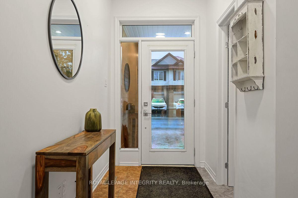 Photo 4 of 193 Mojave Crescent, Ottawa, Stittsville (North) — HOMEH