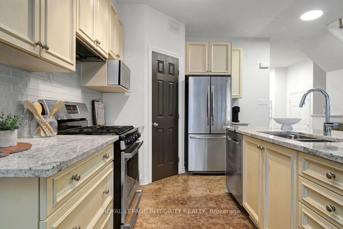 Photo 18 of 193 Mojave Crescent, Ottawa, Stittsville (North) — HOMEH