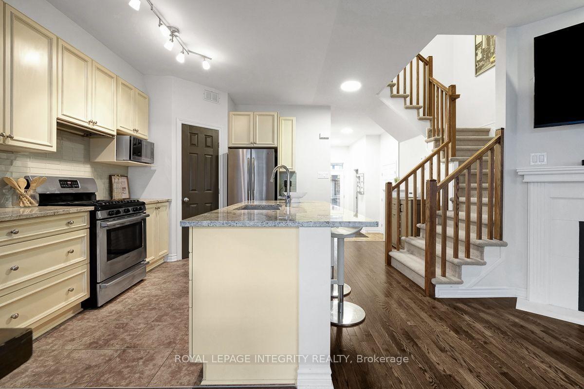 Photo 23 of 193 Mojave Crescent, Ottawa, Stittsville (North) — HOMEH