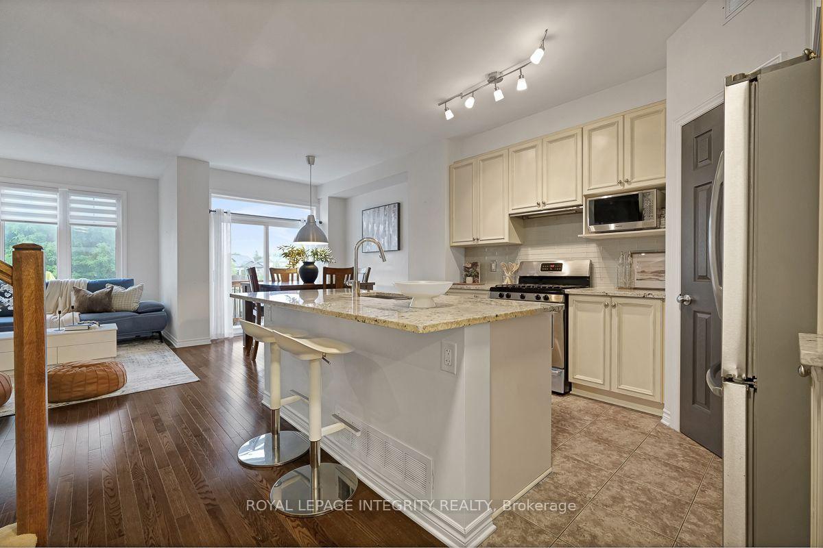 Photo 24 of 193 Mojave Crescent, Ottawa, Stittsville (North) — HOMEH