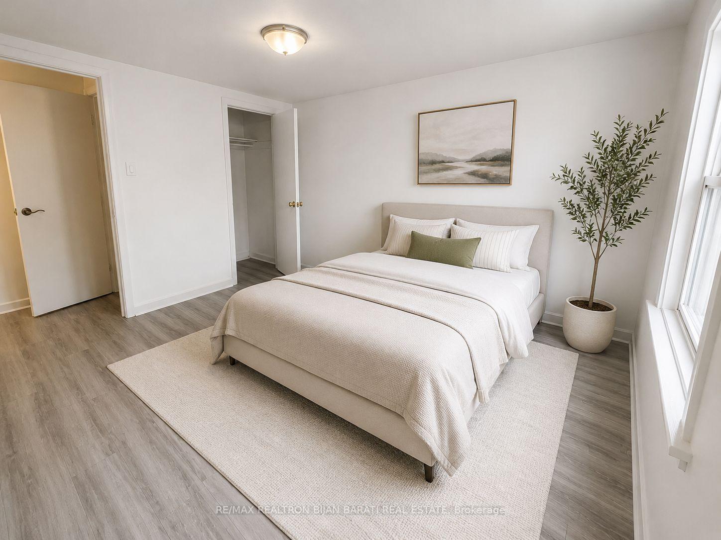 Photo 12 of 167 Ruggles Avenue, Richmond Hill, Harding — HOMEH