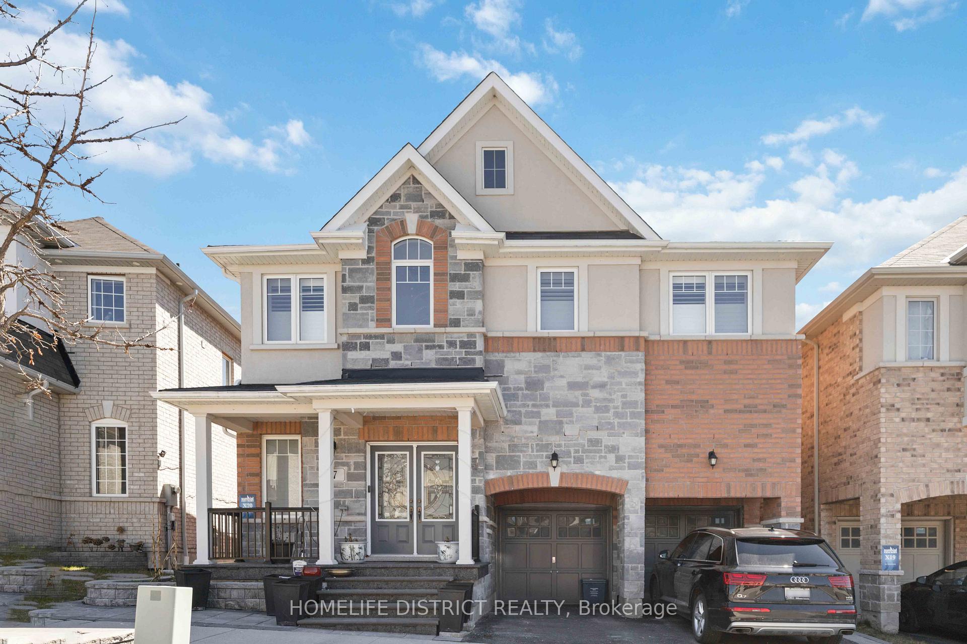 Photo 2 of 7 Mosely Crescent, Ajax, Northeast Ajax — HOMEH