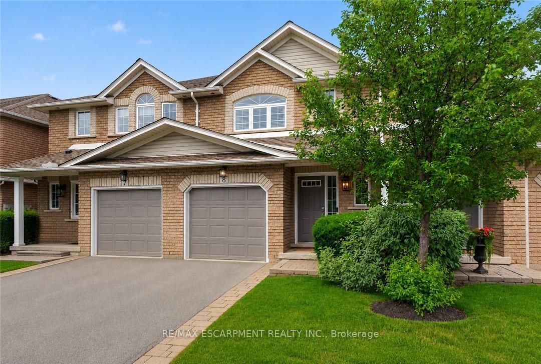 Photo 4 of Unit 8, 2151 Walkers Line, Burlington, Rose — HOMEH