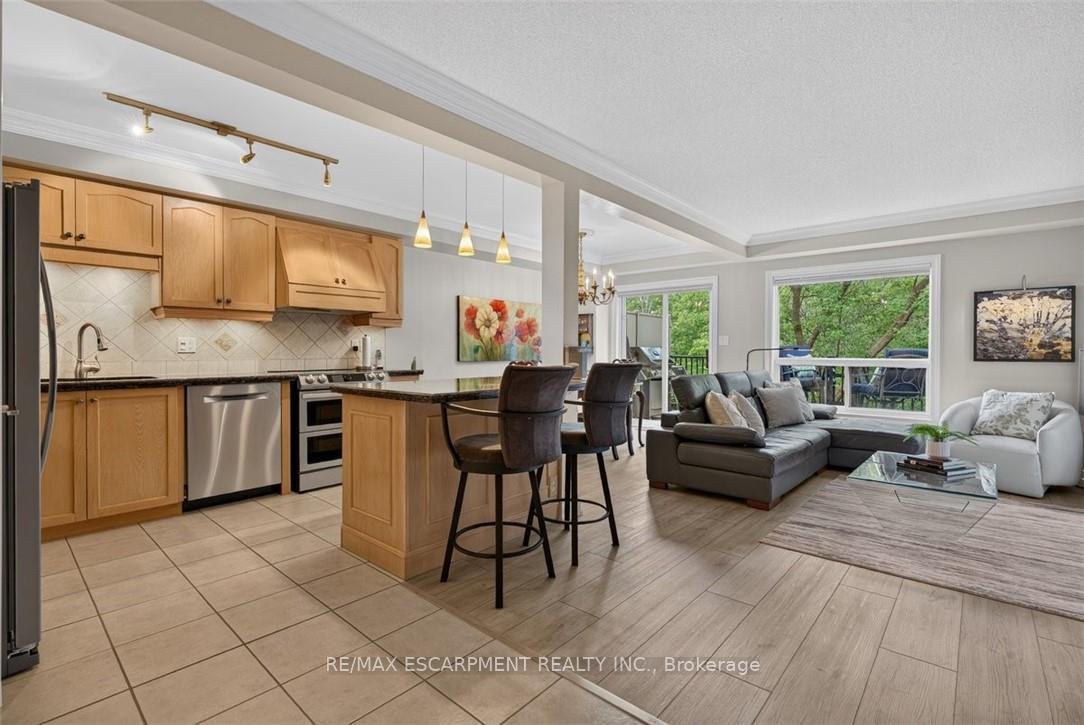 Photo 10 of Unit 8, 2151 Walkers Line, Burlington, Rose — HOMEH