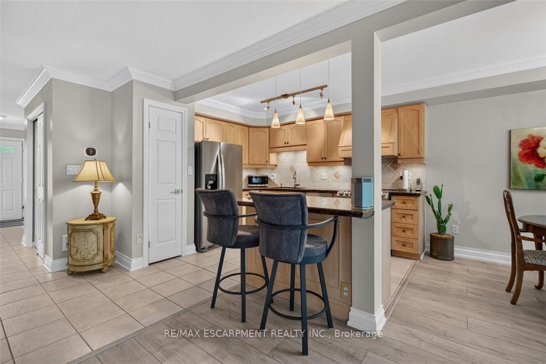 Photo 19 of Unit 8, 2151 Walkers Line, Burlington, Rose — HOMEH