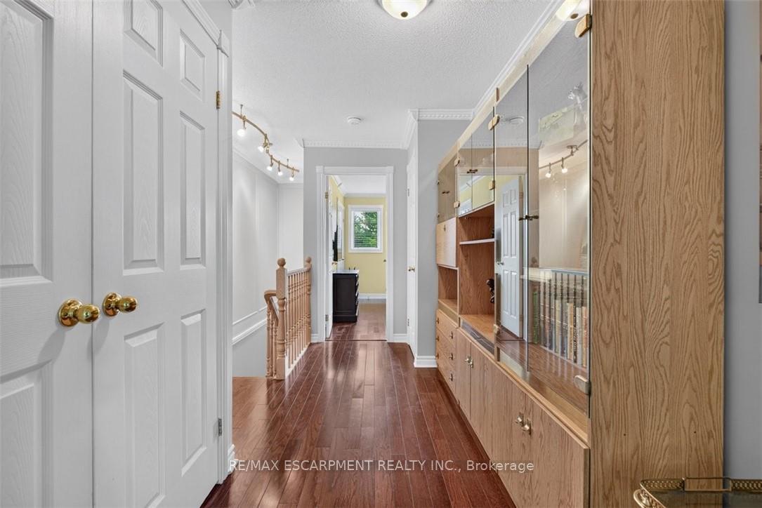 Photo 32 of Unit 8, 2151 Walkers Line, Burlington, Rose — HOMEH
