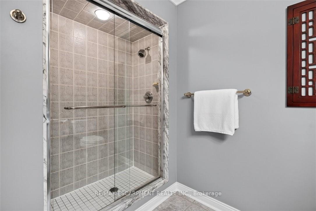 Photo 39 of Unit 8, 2151 Walkers Line, Burlington, Rose — HOMEH