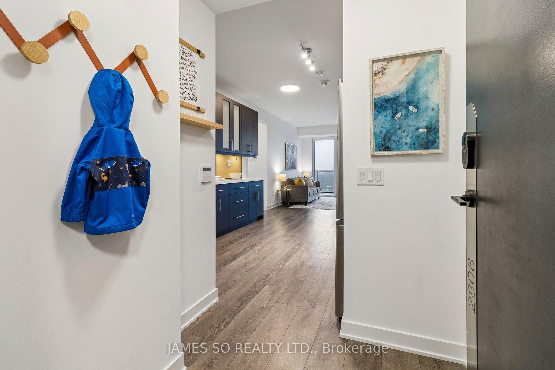 Photo 5 of Unit 2808, 105 Oneida Crescent, Richmond Hill, Langstaff — HOMEH
