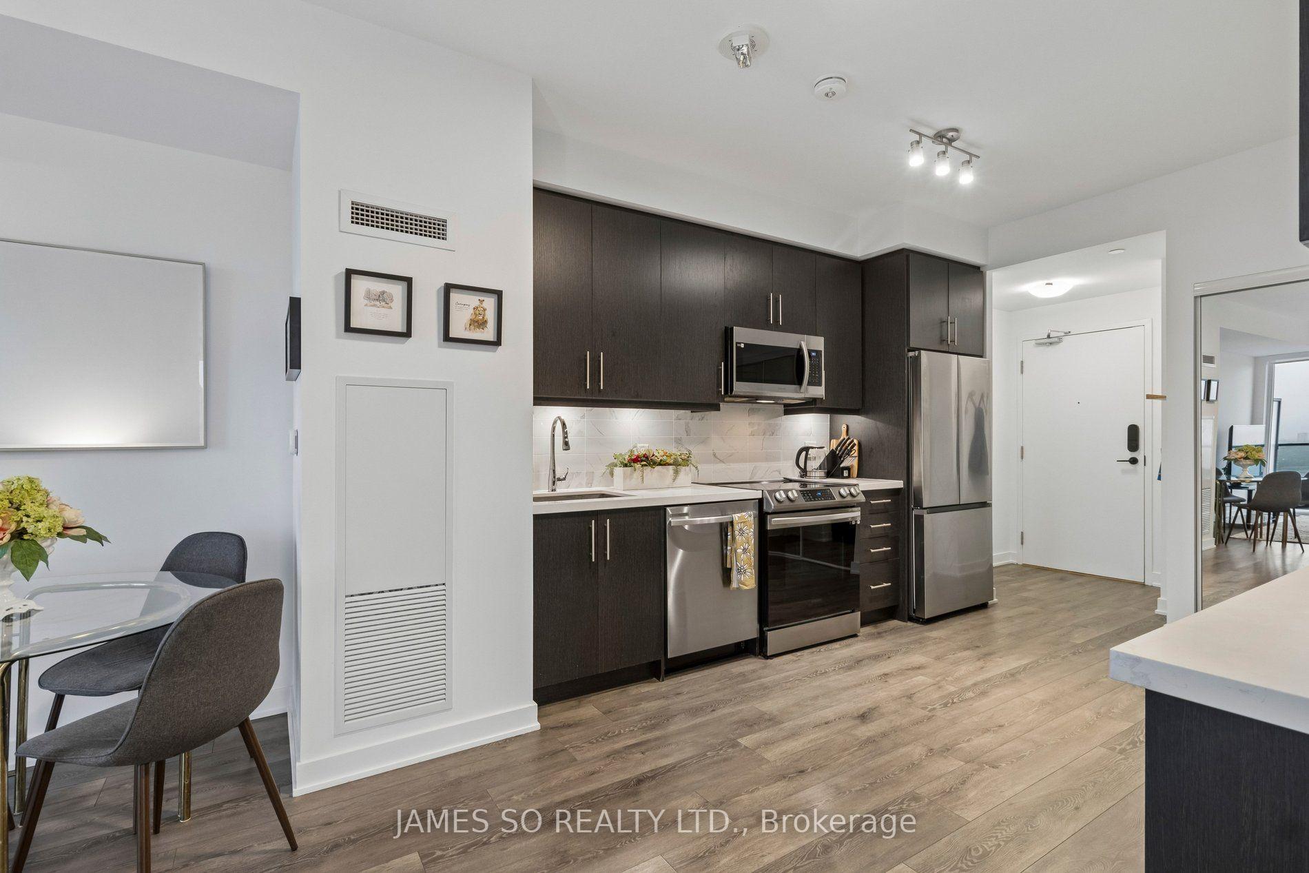 Photo 13 of Unit 2808, 105 Oneida Crescent, Richmond Hill, Langstaff — HOMEH
