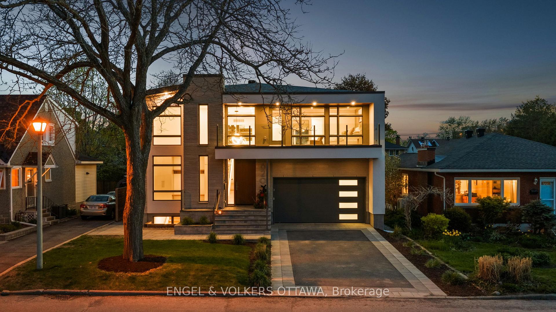 Front of 620 Rowanwood Avenue