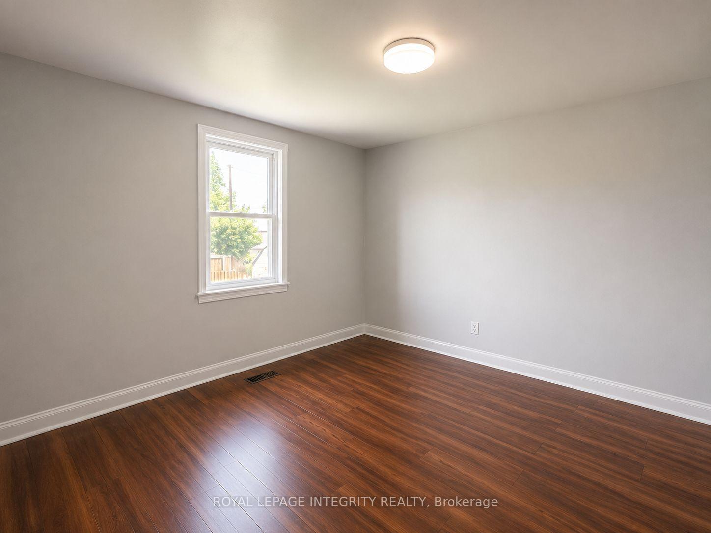 Photo 11 of 607 12th Street E, Cornwall, Cornwall — HOMEH
